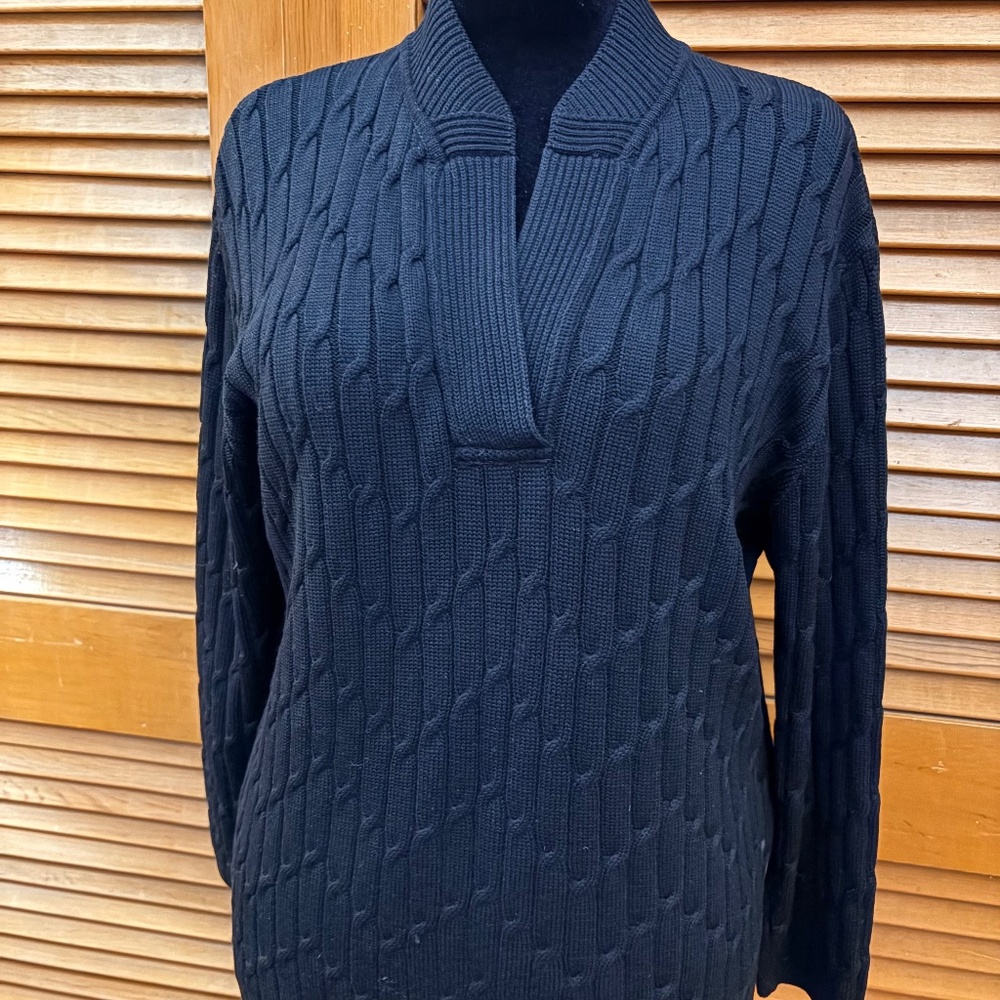 Bogner V-Neck Cable Knit Wool Sweater - Black - Large